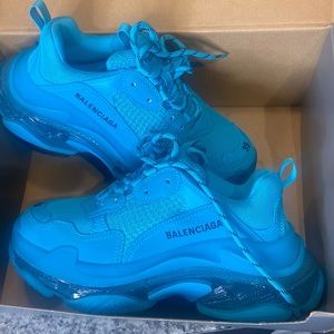 Triple S Balenciaga women’s 39